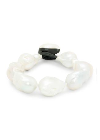 Baroque pearl bracelet